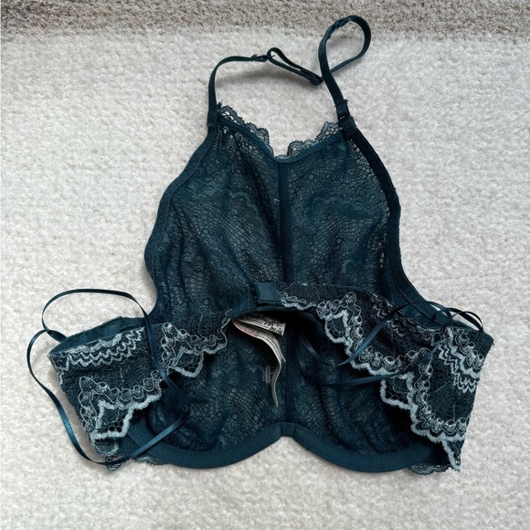Free people lace Halter Bralette - Picture 4 of 5